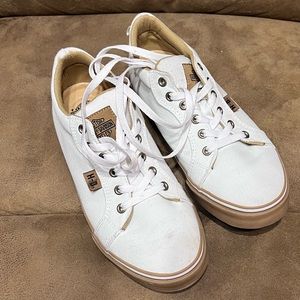 HD WOMENS SHOES SIZE 9